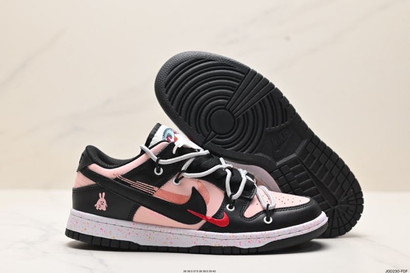 Nike Dunk Shoes